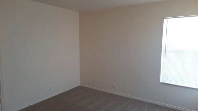 Building Photo - 4 Bedroom, 2.5 Bathroom! Lovely Home Coming Soon!