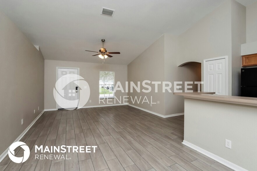 Building Photo - 547 Gasparilla Ave SE