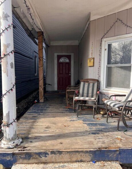 Building Photo - 1425 Delmar Ave