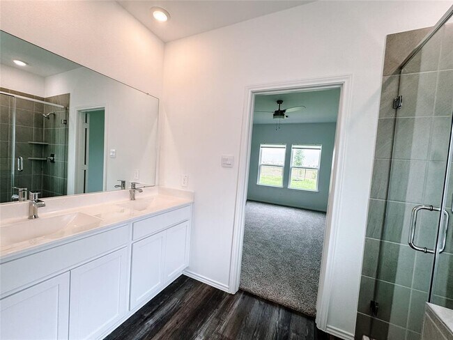 Building Photo - 27422 Oasis Rdg Dr