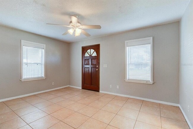 Building Photo - 331 Williams Ave