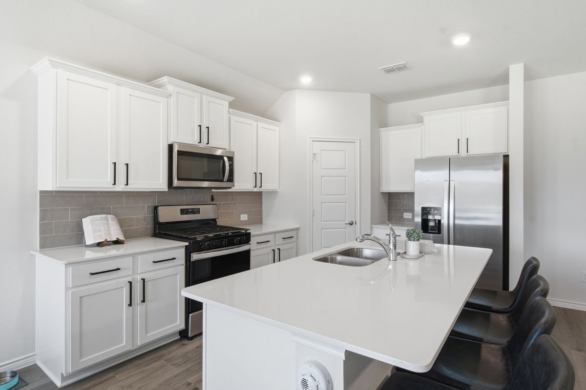 Building Photo - 9937 Tin Star St