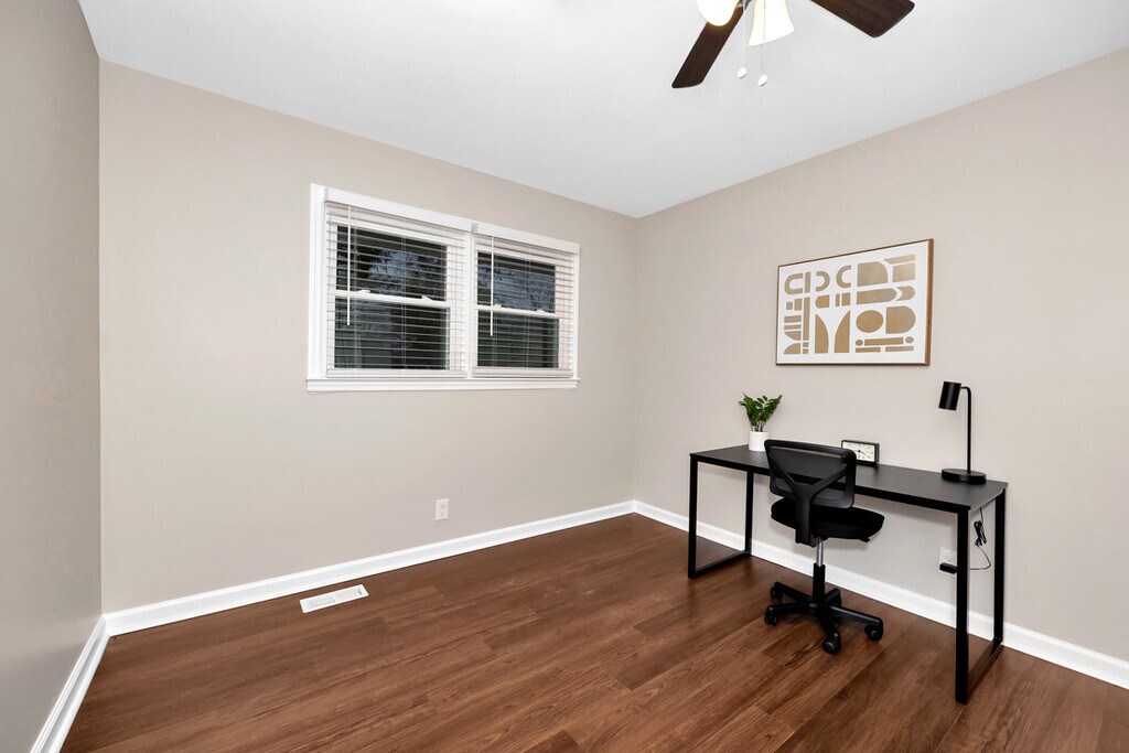 Building Photo - 4206 Holmes Ave NW