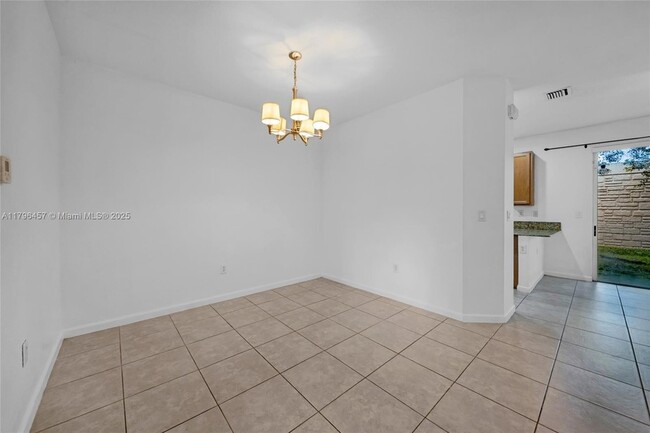 Building Photo - 948 NE 29th Terrace
