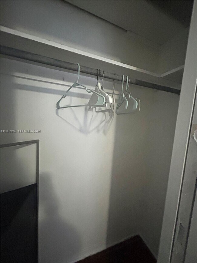 Building Photo - 1220 NE 110th Terrace