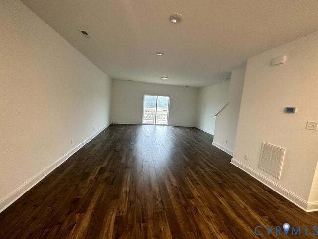 Building Photo - 7117 Leire Ln