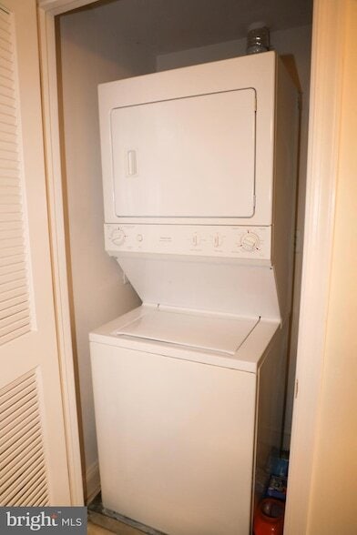 Building Photo - 1111 Oronoco St