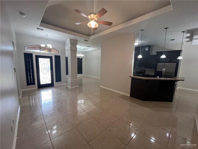Building Photo - 3012 La Puerta Ave