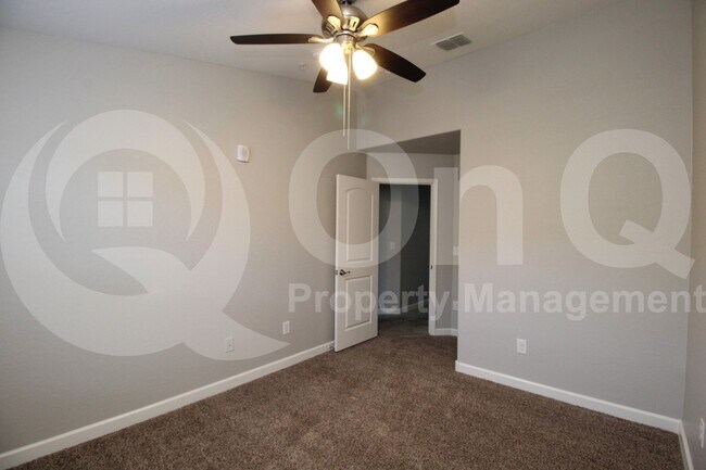 Building Photo - 240 W Juniper Ave