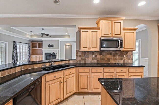 Building Photo - Sturbridge Cottages