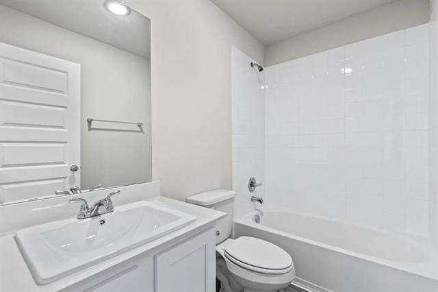 Building Photo - 2421 Gaulding St