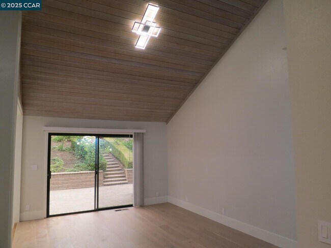 Building Photo - 4089 Sugar Maple Dr