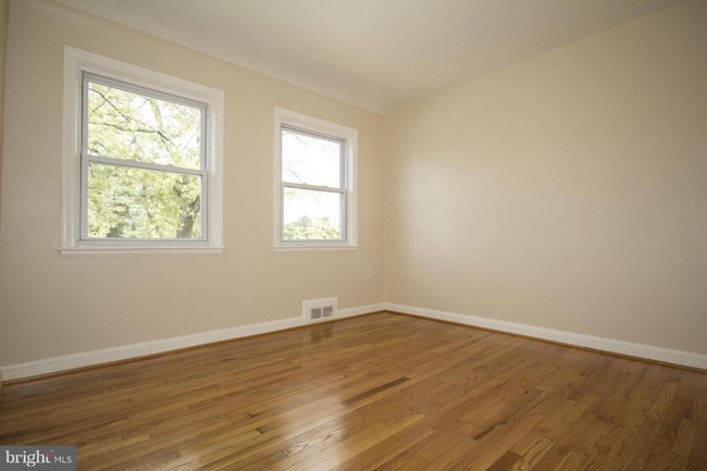 Building Photo - 1305 Glenwood Ave