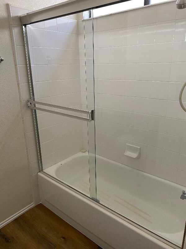 Building Photo - 9111 Lemona Ave