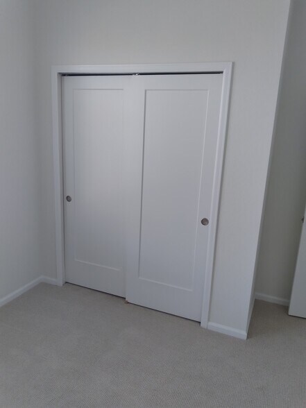 Building Photo - 4980 Construct Pt