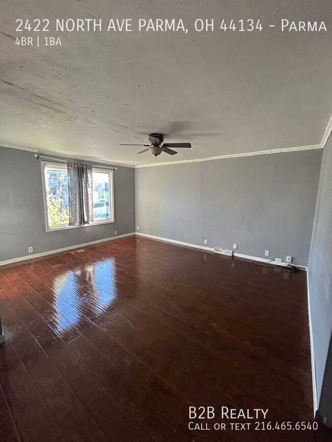 Building Photo - 2422 North Ave