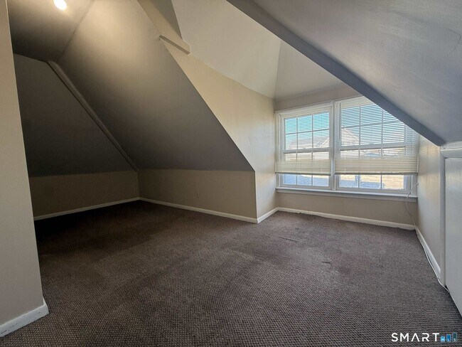 Building Photo - 134 Woodward Ave