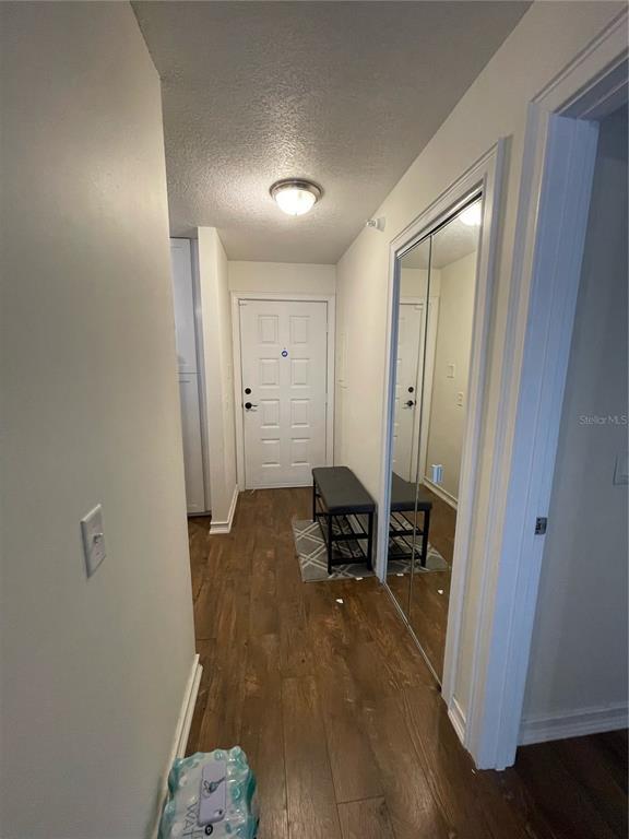 Building Photo - 15215 Amberly Dr