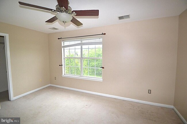 Building Photo - 21774 Kings Crossing Terrace