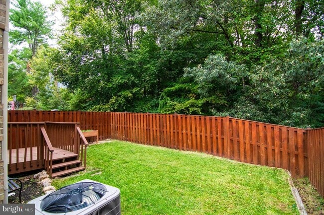 Building Photo - 8914 Grandstaff Ct