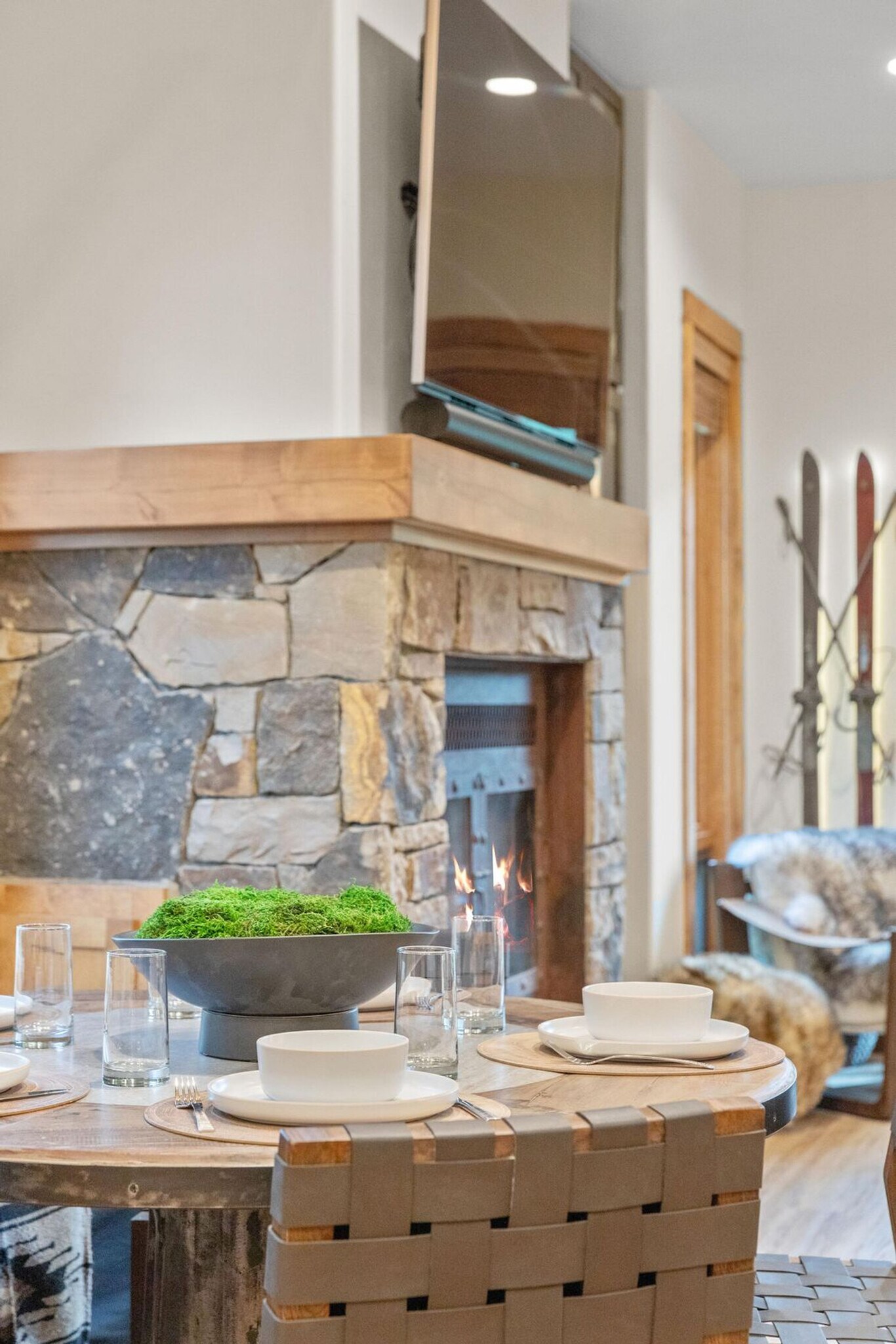 Building Photo - 404 Adams Ranch Rd