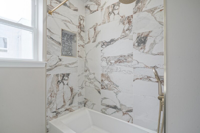 Building Photo - 952 N Marshall St