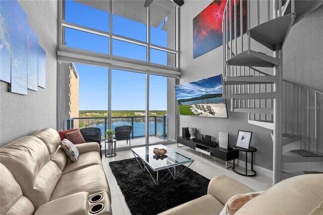 Building Photo - 150 E Robinson St