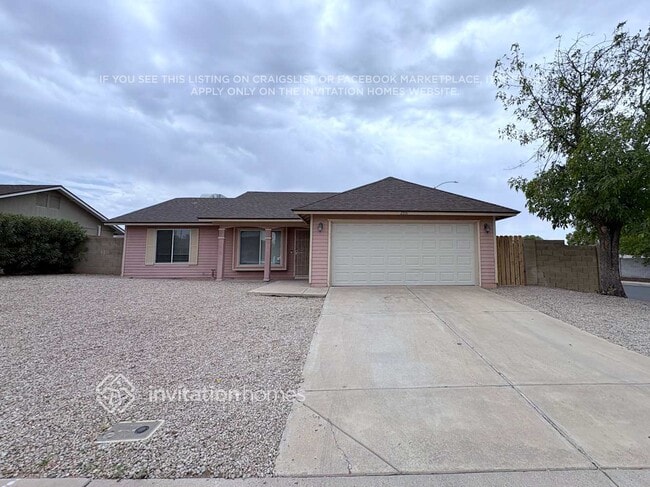 Building Photo - 2551 E Diamond Cir