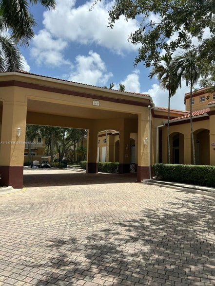Building Photo - 3138 SW 129th Terrace