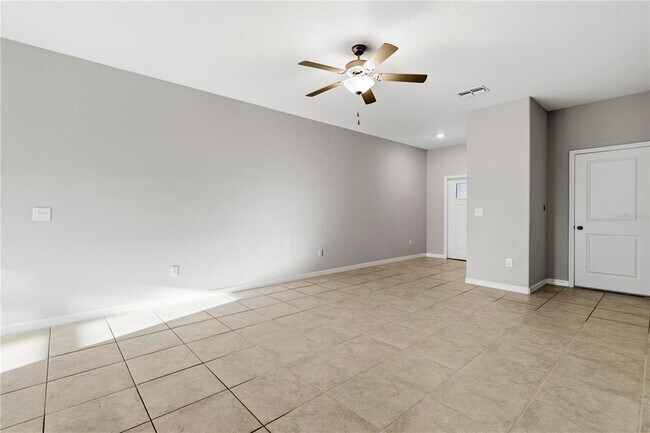 Building Photo - 3527 Bellmeade Ct