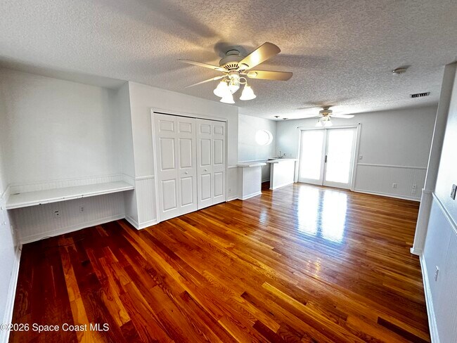 Building Photo - 7130 S Tropical Trail