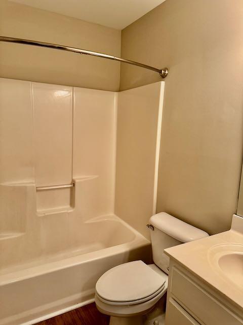Building Photo - Unit 8C 703 Carolina Avenue