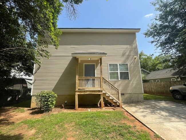 Primary Photo - PRE-LEASING FOR AUGUST 2026!