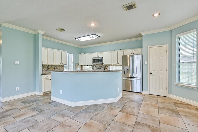Building Photo - 2714 Safe Harbor Cir