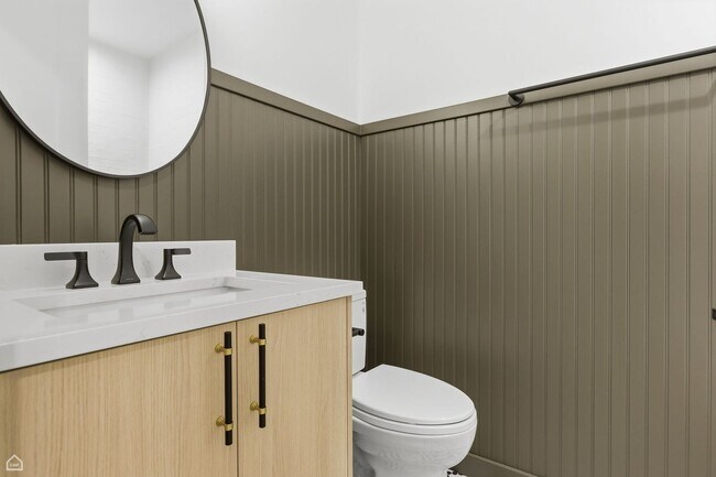 Building Photo - Second Mountain on Thomas LLC