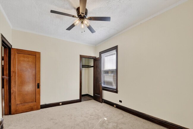 Building Photo - 8018 S Sangamon St