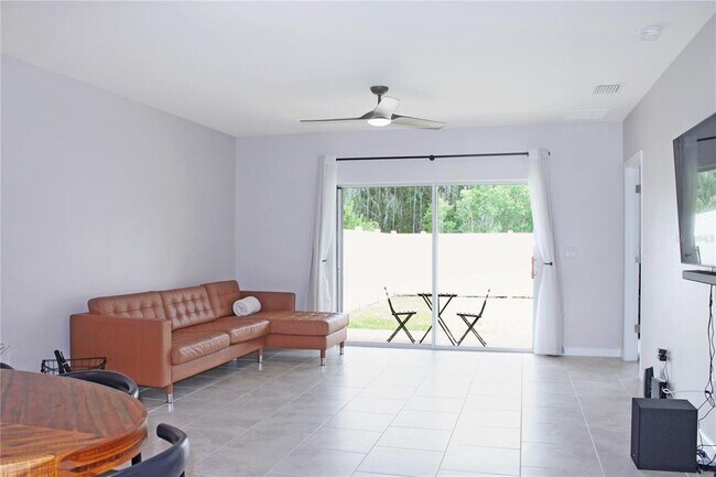 Building Photo - 17865 Turning Leaf Cir