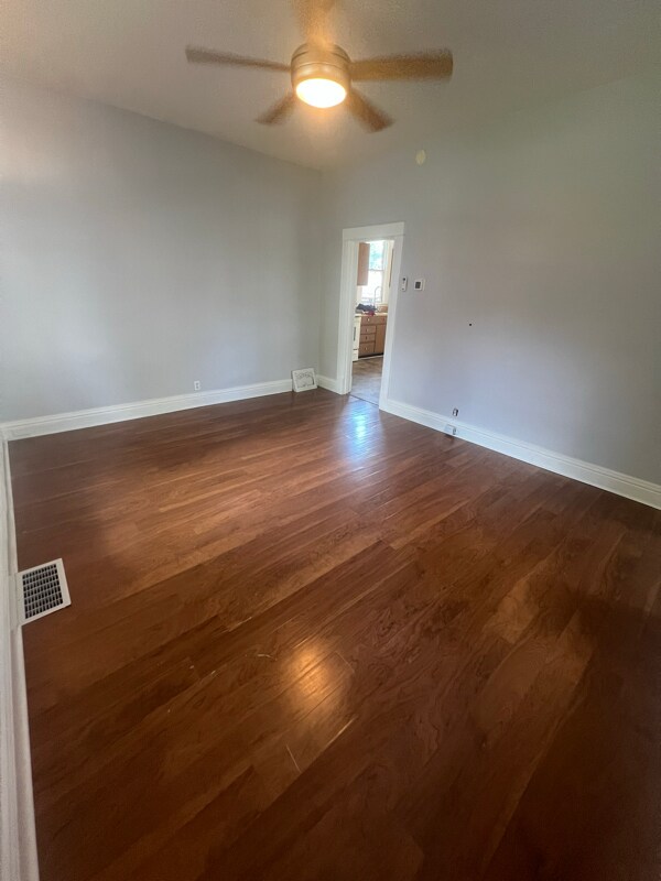 Building Photo - 807 Kingshighway St
