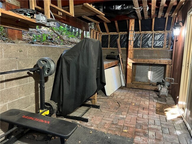 Building Photo - 22903 Waters Dr