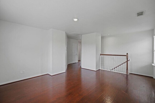 Building Photo - 1334 Flatrock Creek Dr