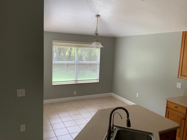 Building Photo - 6813 Bluff Meadow Ct