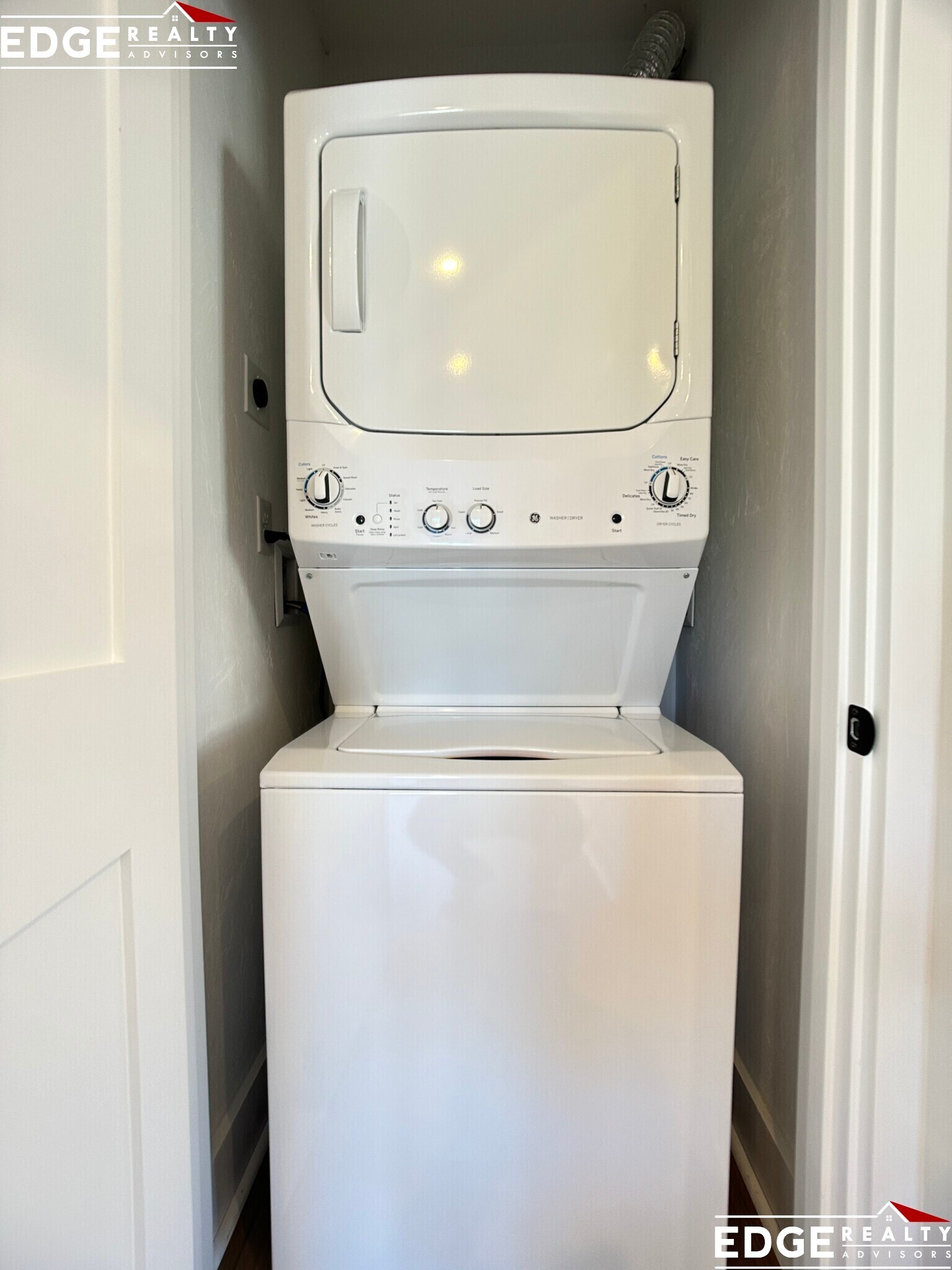 Building Photo - 9 Newton St