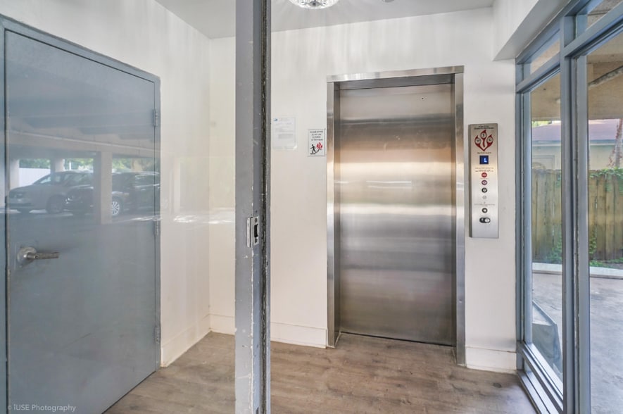 Building Photo - 12215 FL-909