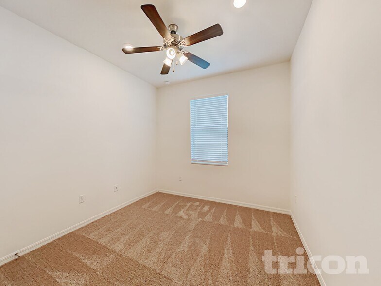 Building Photo - 1660 Luft Ln