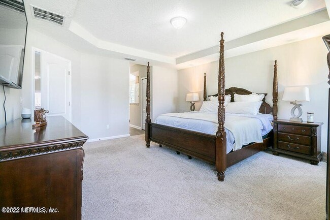 Building Photo - 15935 Great Lakes Cir