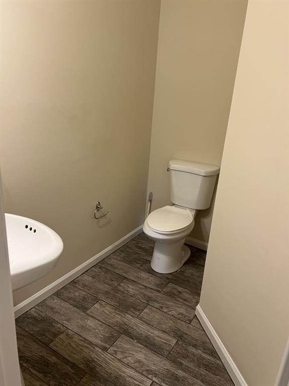 Building Photo - 6614 Splashwater Dr