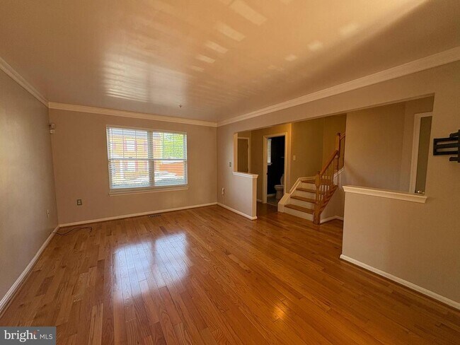 Building Photo - 4005 Blakney Ln SE