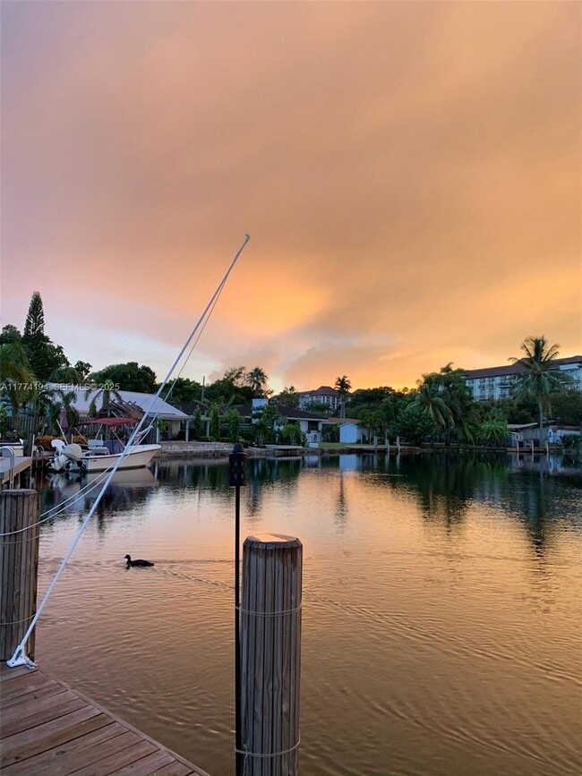 Building Photo - 2809 NE 14th Ave