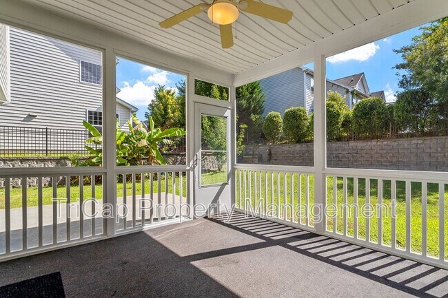 Building Photo - 2017 Ollivander Dr