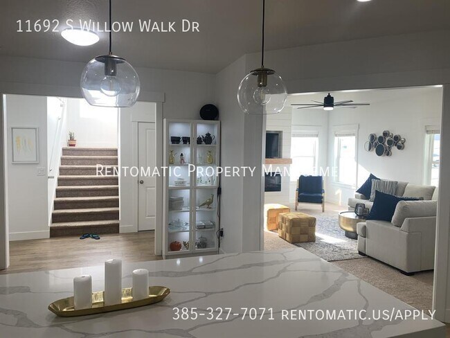 Building Photo - 11692 S Willow Walk Dr
